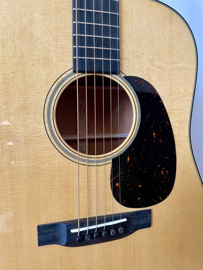 martin d-18 review